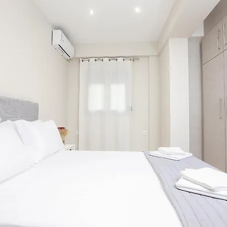 Jena House * Corfu (city)